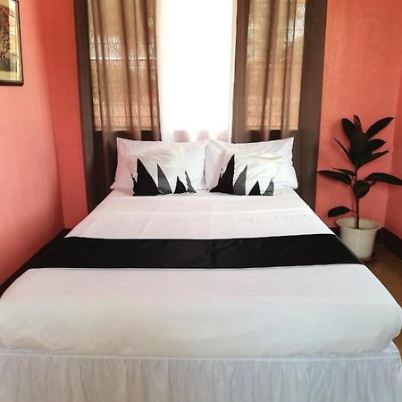 Ferienwohnung Agimats Crib Palawan Puerto Princesa Exterior foto